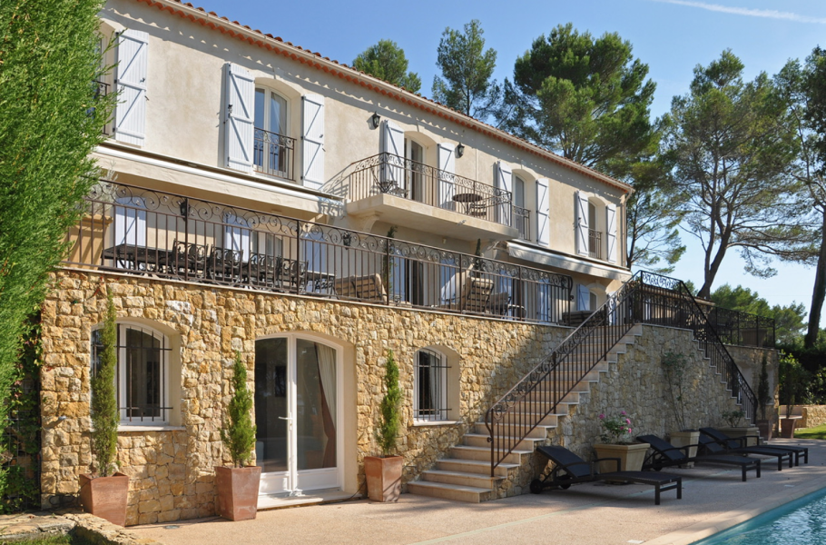 Luxury villa in Mougins for sale