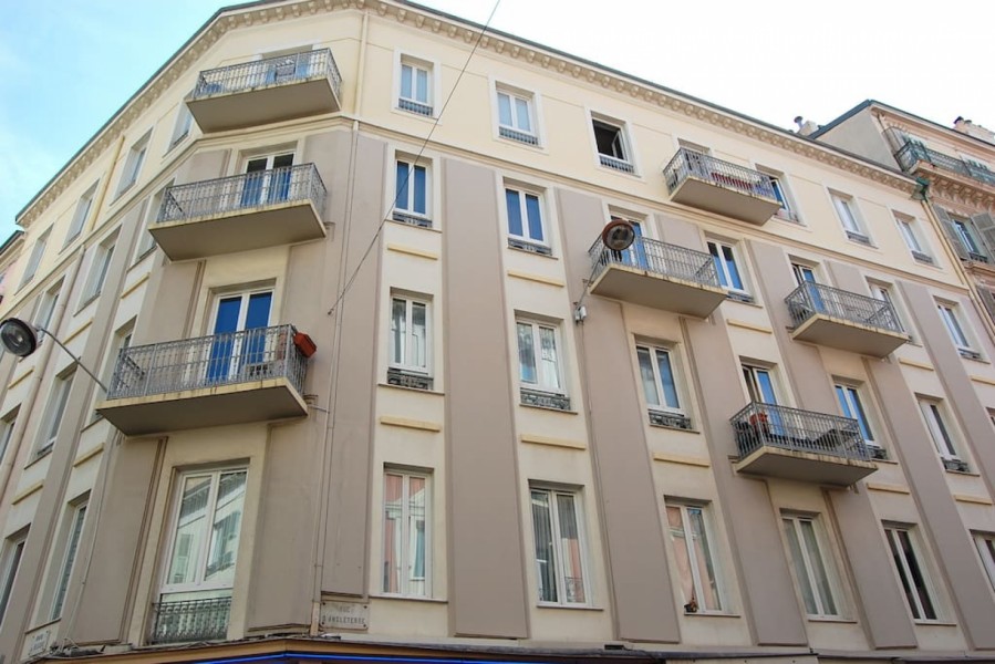 Encuentra casas, apartamentos, oficinas en alquiler en Niza piso 32m² 1 baño amueblado, vistas hacia la ciudad en alquiler a largo plazo en Niza - Francia, 643474