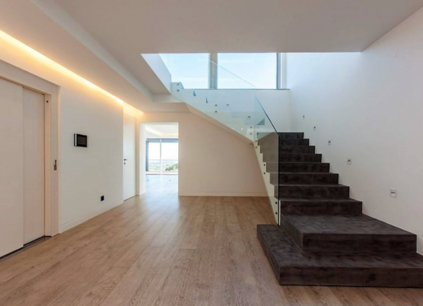 Fabulous brand new luxury villa in Cascais with a stunning sea view from Guincho to Lisbon for long term rent. Villa with 3 floors: Basement consists of a suite, laundry room, Technical Room, Hall, Elevator, garage, Spa, Turkish bath, Jacuzzi Room, Bar, Gym, indoor garden.